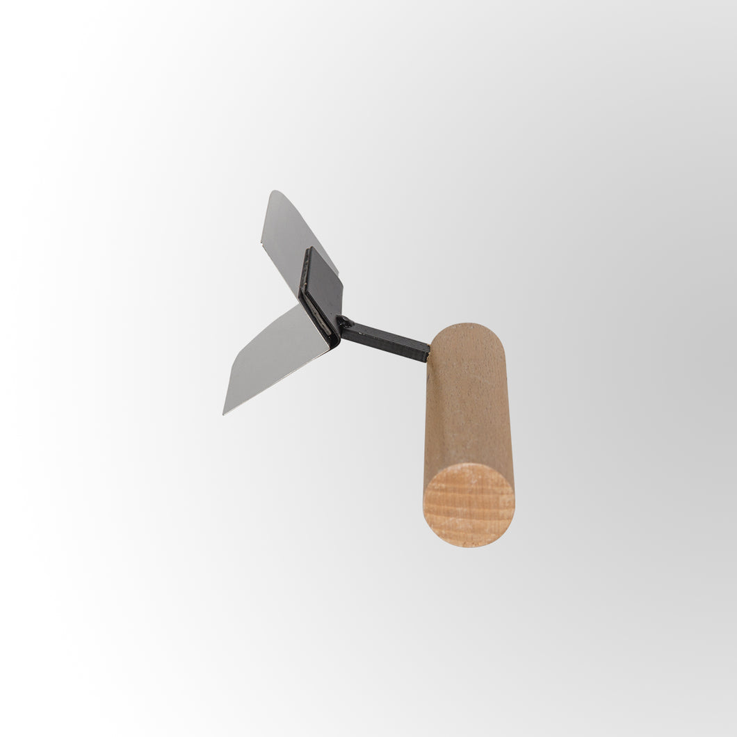 Stainless Steel Trowel With Wooden Handle For Outward Edges Application (7 inch)